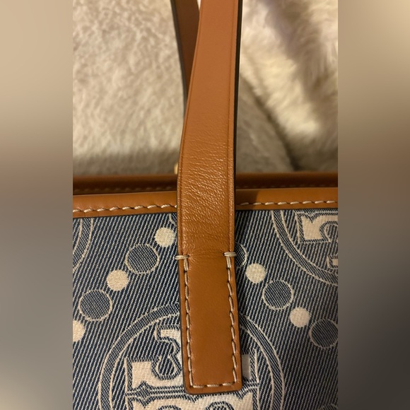 Tory Burch T Monogram small tote in denim - Picture 16 of 16